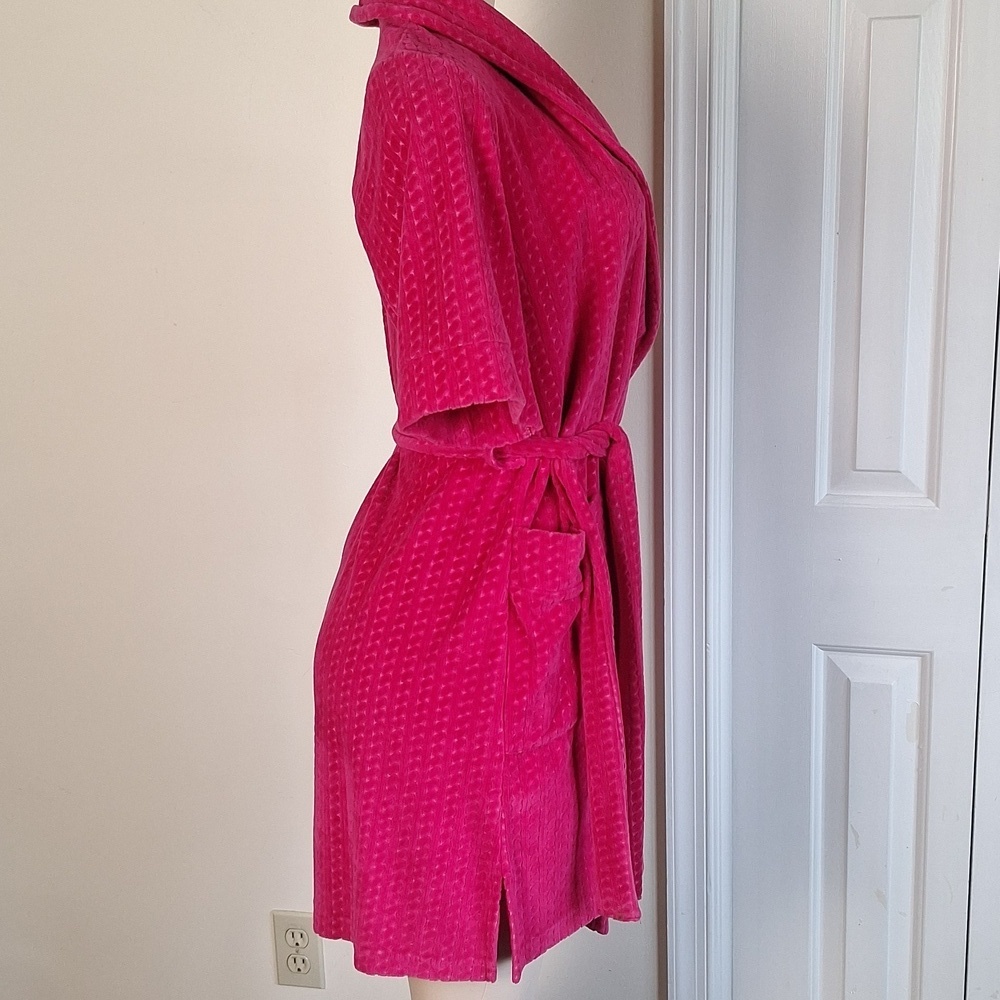 Pink Textured Velvety Robe Size M - Picture 2 of 7